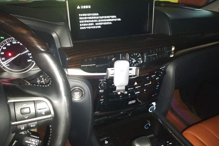 Used Lexus LX 2019 570 Prestige Luxury Edition Audio And AC Panel