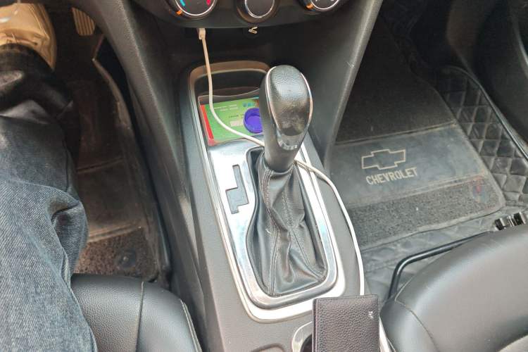 Used Chevrolet Cavalier 2016 1.5L Automatic Xinyue Edition Gear Lever
