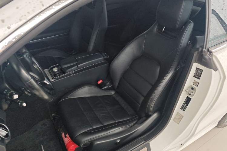 Used Mercedes-Benz E-Class (Import) 2014 E 260 Coupe