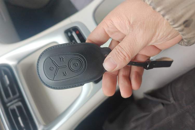 Used Geely Galaxy Geome 2025 310km Youth Edition Vehicle Key