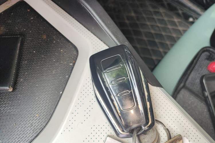 Used Geely Auto Emgrand L HiP 2022 1.5TD-DHT Pro 100KM Super Rui Vehicle Key