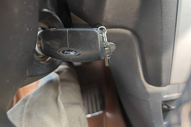 Used Ford Focus 2013 Hatchback Classic 1.8L Manual Base Model