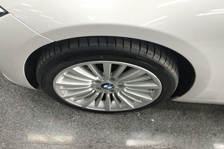 Used BMW 3 Series 2018 320Li Fashion Model
