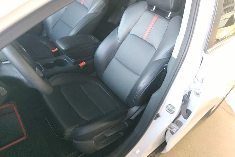 Used Changan Eado New Energy 2022 EV460 Smart Ride-Hailing Edition – Lithium Iron Phosphate