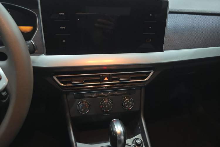 Used Volkswagen Lavida 2023 1.5L Automatic De Yi Edition