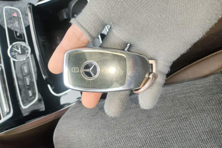 Used Mercedes-Benz E-Class 2016 E 200 L Sport Edition