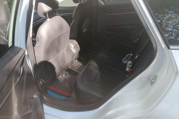 Used Buick Excelle GX 2019 18T Automatic Connected Elite Model China VI Standard