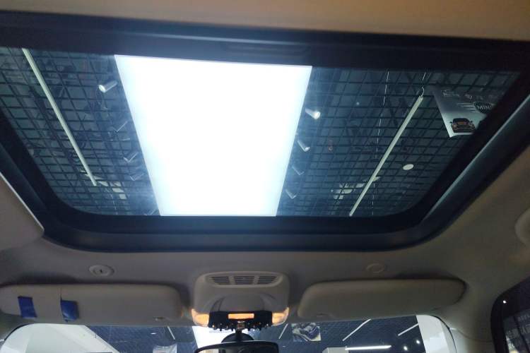 Used MINI MINI 2014 1.5T COOPER Fun
