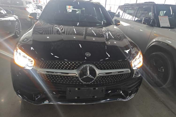 Used Mercedes-Benz GLC 2020 Facelift GLC 260 L 4MATIC Luxury Edition
