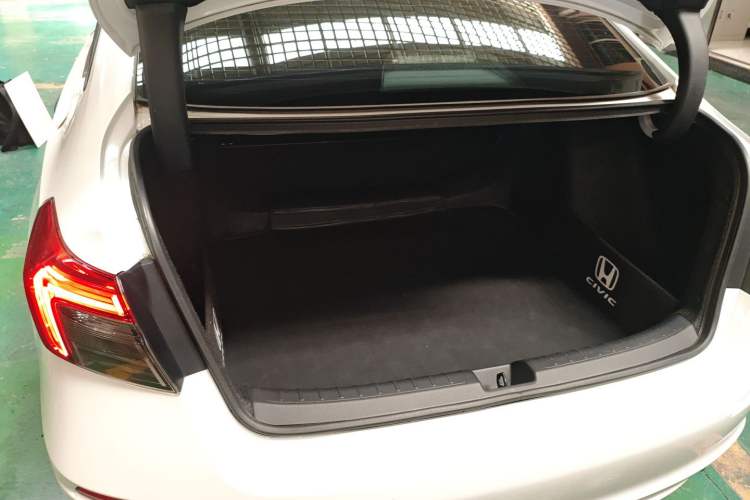 Used Honda Civic 2022 240TURBO CVT Dynamic Edition
