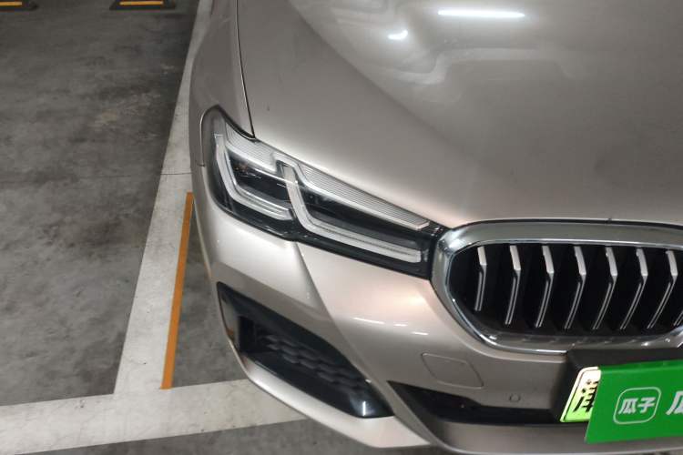 Used BMW 5 Series New Energy 2021 535Le M Sport Package Right Front Headlight