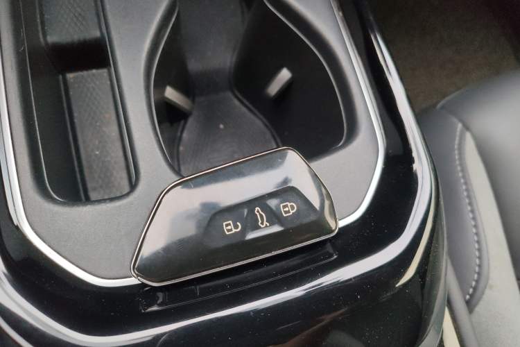 Used Volkswagen ID.4 CROZZ 2021 Long-Range PRO Two-Wheel Drive Version