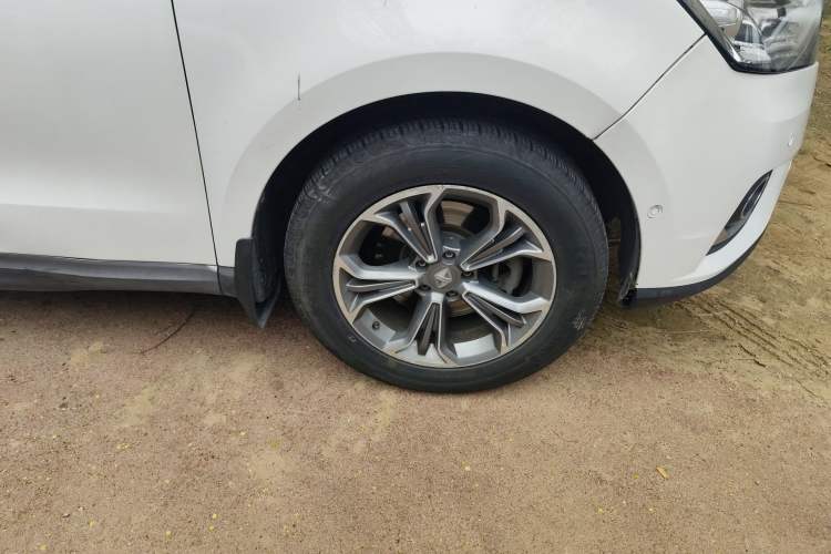 Used BORGWARD BX7 2018 28T Two-Wheel Drive Luxury Version 5 Seats China V Emission Standard
