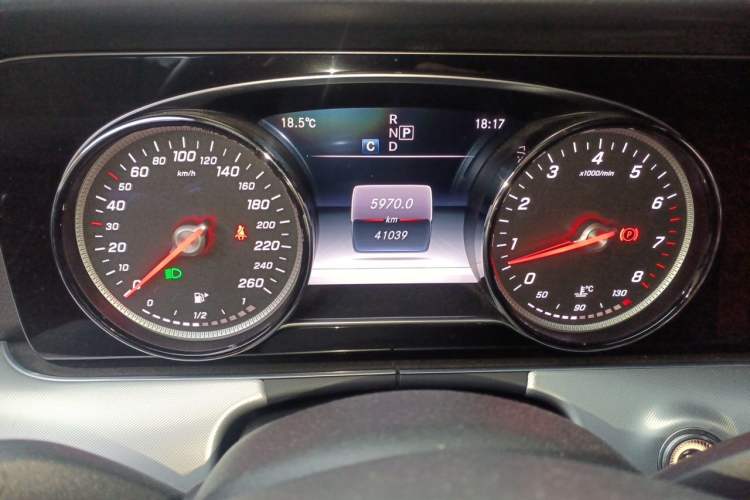 Used Mercedes-Benz E-Class 2017 E 200 4MATIC Coupe
