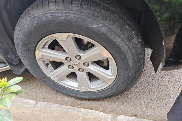 Used Toyota Highlander 2011 2.7L Two-Wheel Drive 5-Seater Elite Edition
