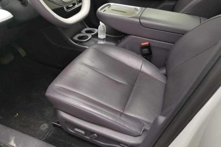 Used Leapmotor B10 2025 510 Joyful Edition Left Front Seat