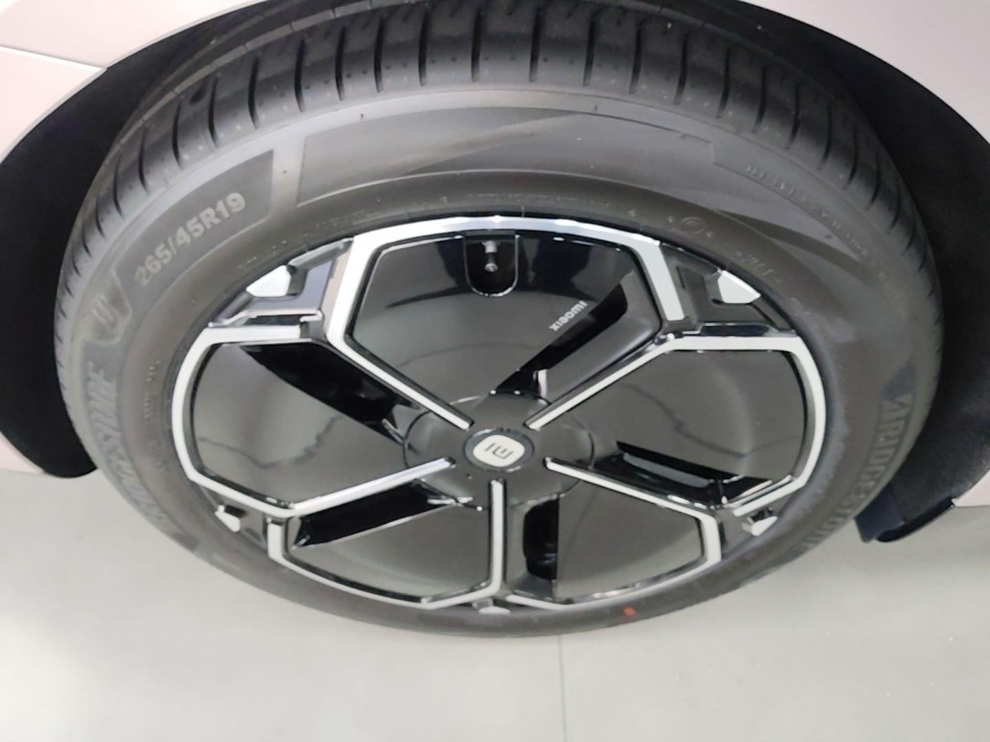Xiaomi Auto SU7 2026 Model Standard Edition — снимка 11