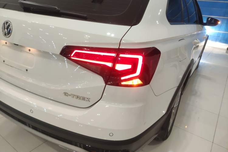 Used Volkswagen C-TREK 2018 1.5L Manual Comfort Model