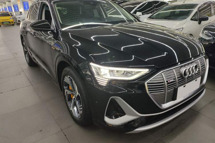 Used Audi e-tron 2021 50 quattro Prestige Edition