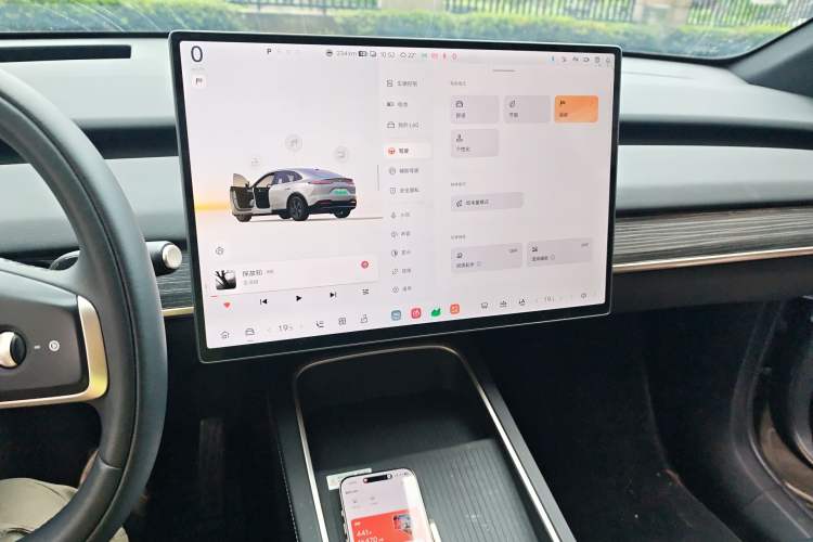 Used ONVO L60 2024 60 kWh Rear-Drive Version