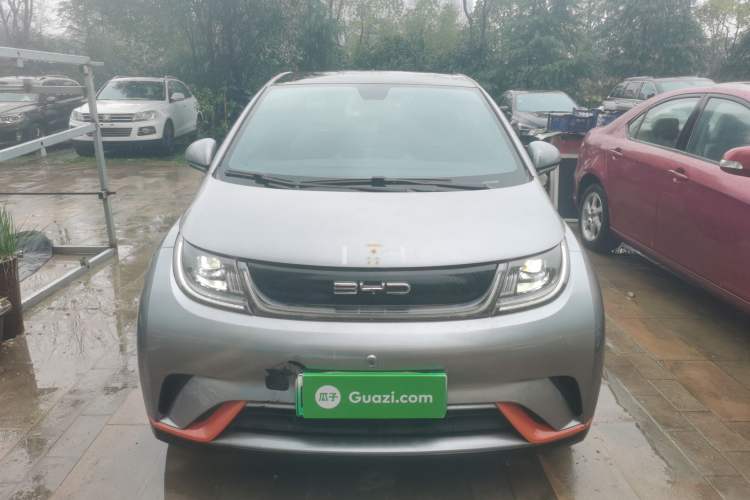 Used BYD Dolphin 2021 405 km Fashion Edition
