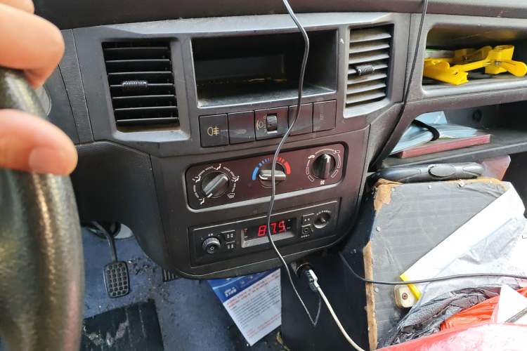 Used Wuling Zhiguang 2015 1.2L Practical LS-I Model