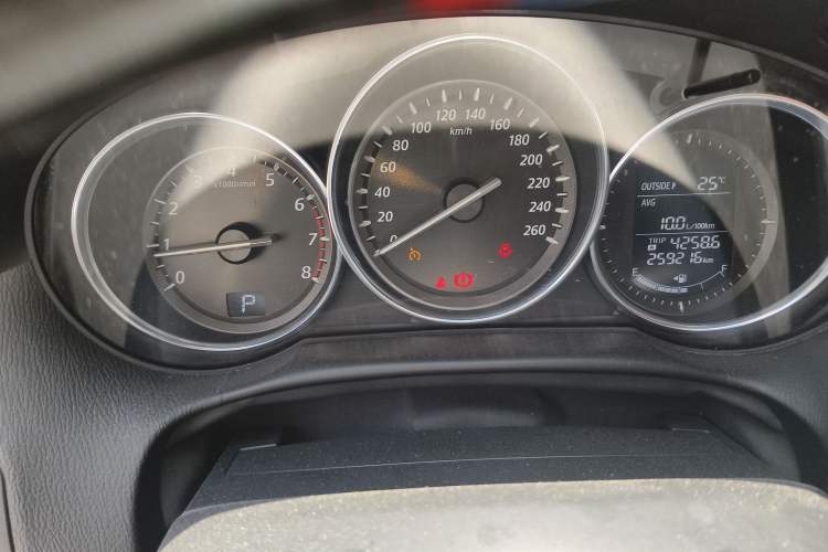 Used Mazda CX-5 2013 2.5L Automatic 4x4 Luxury Version
