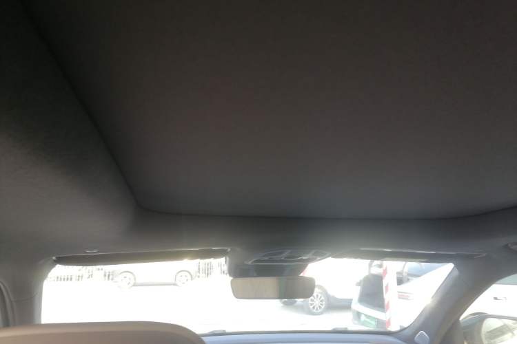 Used Geely Auto Monjaro L 2025 Dongfang Yao 2.0TD Automatic All-Wheel-Drive Wangyue Edition Headliner