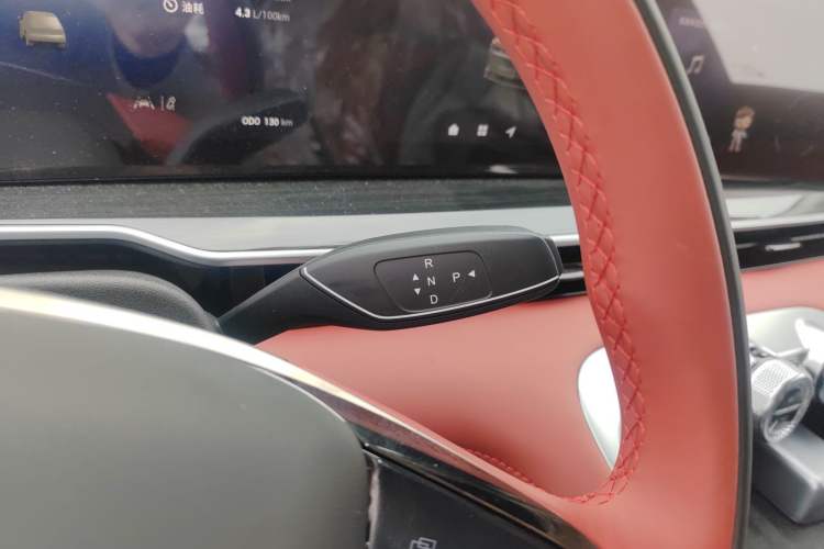 Used EXEED Stellar C-DM 2024 1.5T Long-Range Pro
