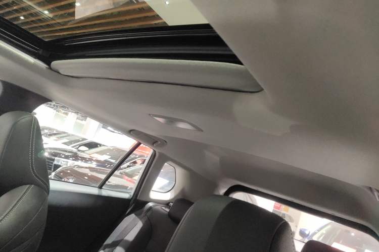 Used Toyota FRONTLANDER 2022 2.0L CVT Luxury PLUS Edition
