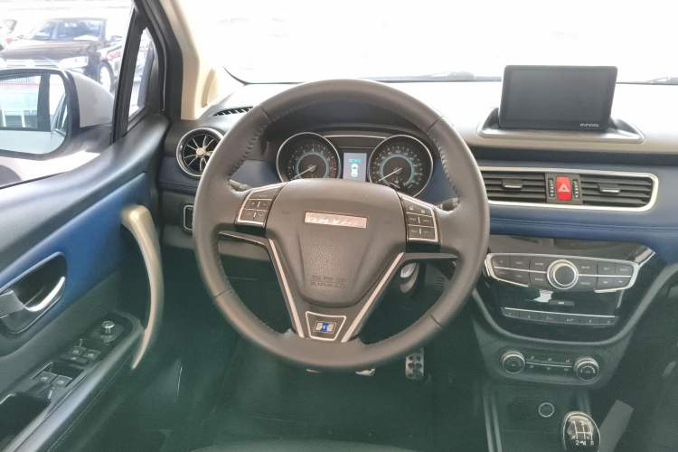 Used Haval H1 2016 Blue Label 1.5L Manual Luxury Model
