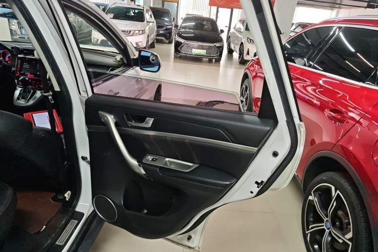 Used Haval M6 2017 1.5T Automatic Two-Wheel Drive Elite Model