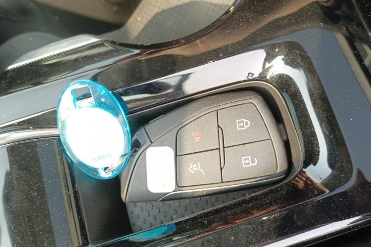 Used Buick Envision 2024 Encore Plus 28T AWD Luxury Edition Vehicle Key