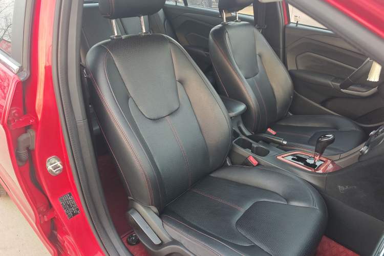 Used Chery Arrizo 5 2016 1.5L CVT Trendsetting Edition
