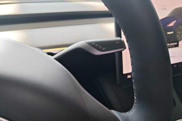 Used Tesla Model Y 2024 Rear-Wheel-Drive Version