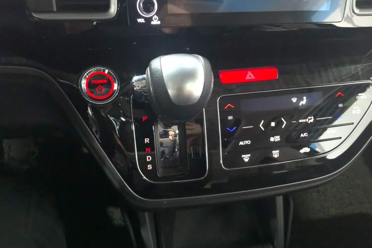 Used Honda Elysion 2019 2.0L Hybrid Supreme Edition