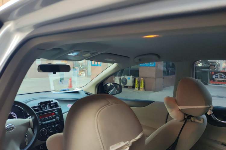 Used Nissan Tiida 2014 1.6L CVT Comfort Model
