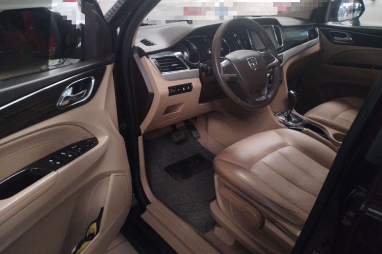Used Baojun 730 2016 1.8L iAMT Comfort Version 7 Seats Driver Seat