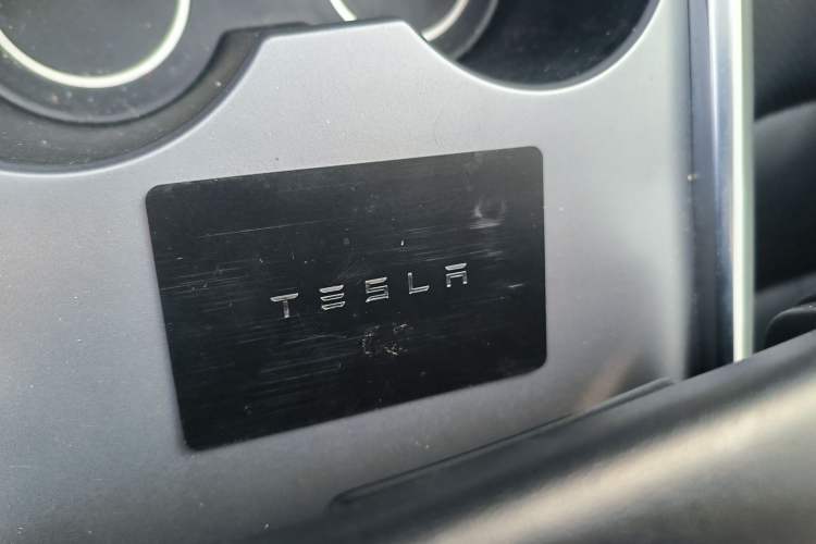 Used Tesla Model Y 2022 Rear-Wheel-Drive Version
