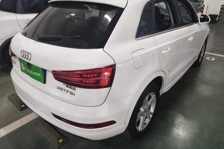 Used Audi Q3 2017 35 TFSI Fashion Model
