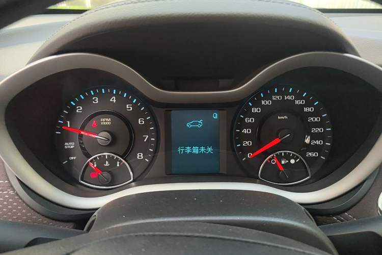 Used Chevrolet Malibu 2018 530T Automatic Luxury Edition Instrument Cluster