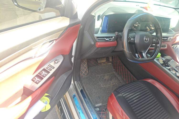 Used Changan CS75 PLUS 2022 1.5T Automatic Luxury Model
