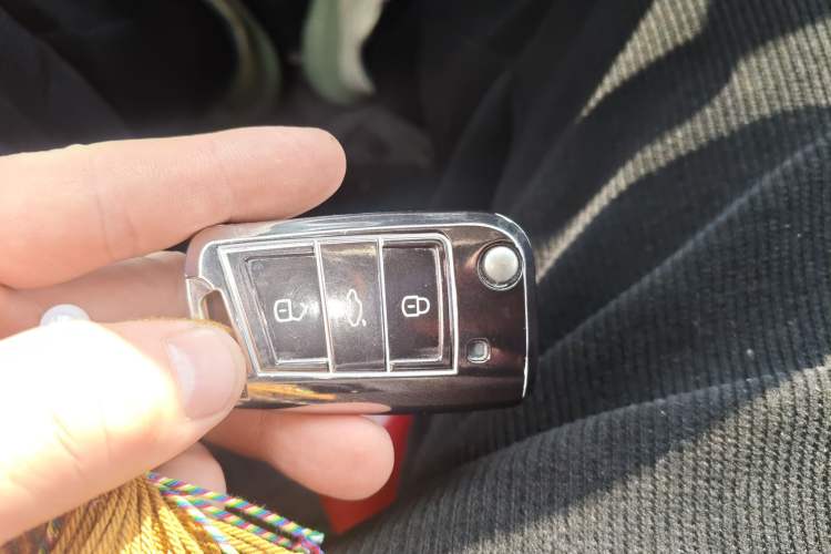 Used Volkswagen Tiguan L 2022 330TSI Automatic Two-Wheel Drive R-Line Enhanced Edition