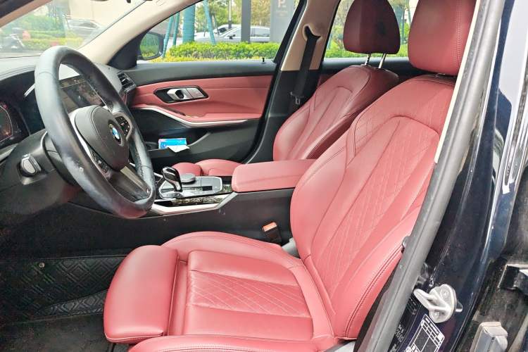 Used BMW 3 Series 2022 320Li M Sport Package Left Front Seat