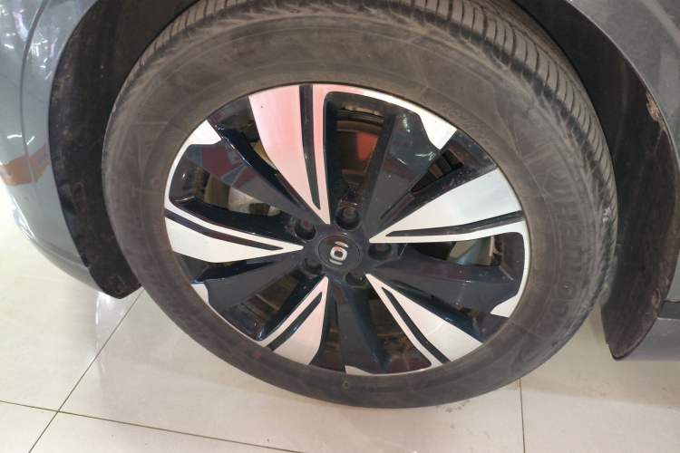 Used CHANGAN NEVO A07 2023 Range-Extended 200 Max Left Front Wheel Hub