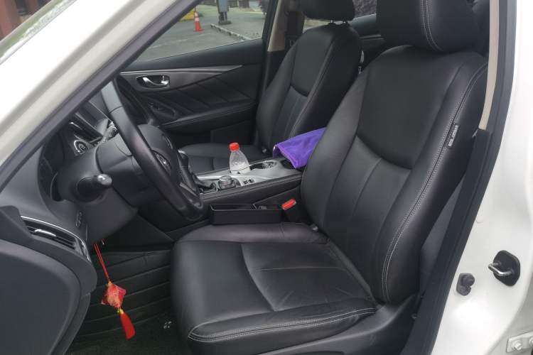 Used Infiniti Q50L 2015 2.0T Enjoyment Edition Left Front Seat