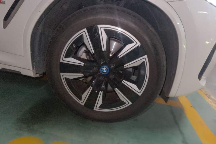 Used BMW iX3 2022 Leading Model
