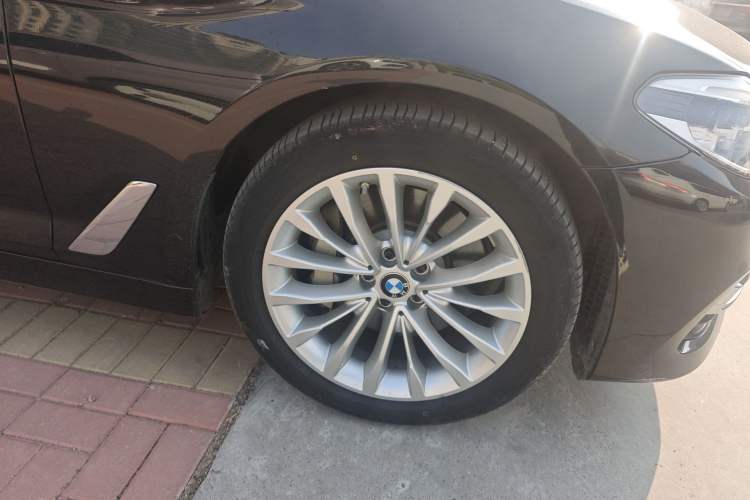 Used BMW 5 Series 2020 530Li Leading Edition Luxury Package
