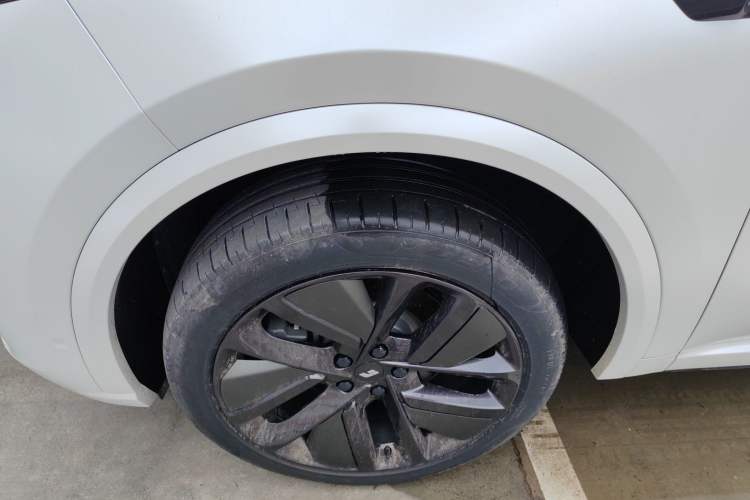 Used Li Auto L9 2022 Max model