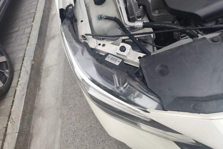 Used Nissan Sylphy 2020 1.6L XL CVT Enjoyment Edition Right Front Headlight